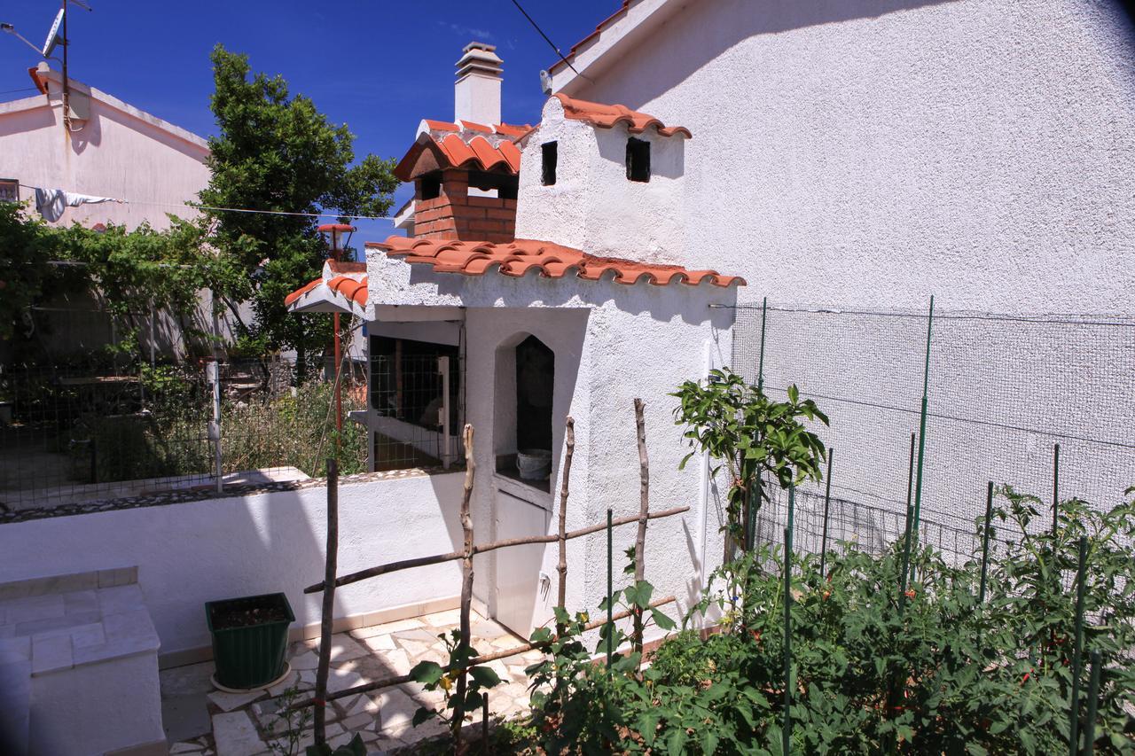 Apartment Jole Razanj Exterior photo